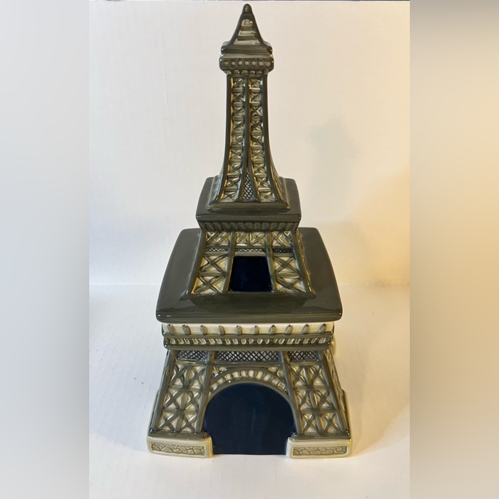 Treasure Craft Eiffel Tower Cookie Jar